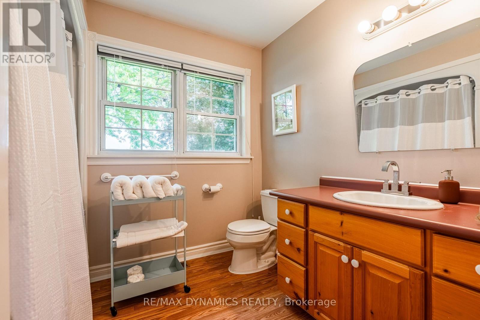 1301 East West Line, Niagara-On-The-Lake (River), Ontario  L0S 1J0 - Photo 12 - X12834858