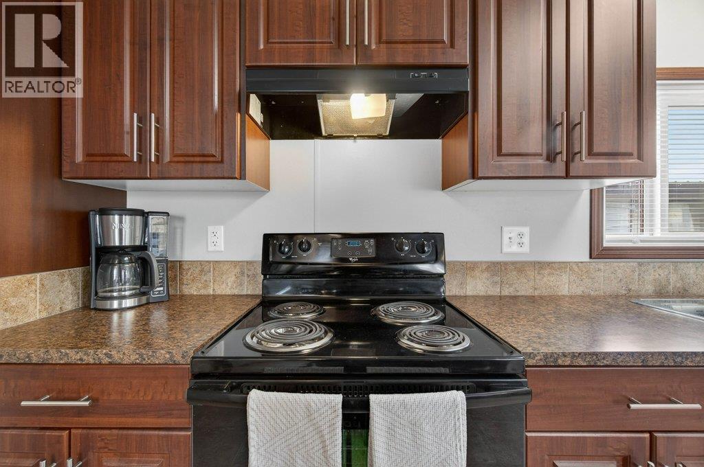 3350 10 Avenue Ne Unit# 39, Salmon Arm, British Columbia  V1E 1J6 - Photo 32 - 10375317