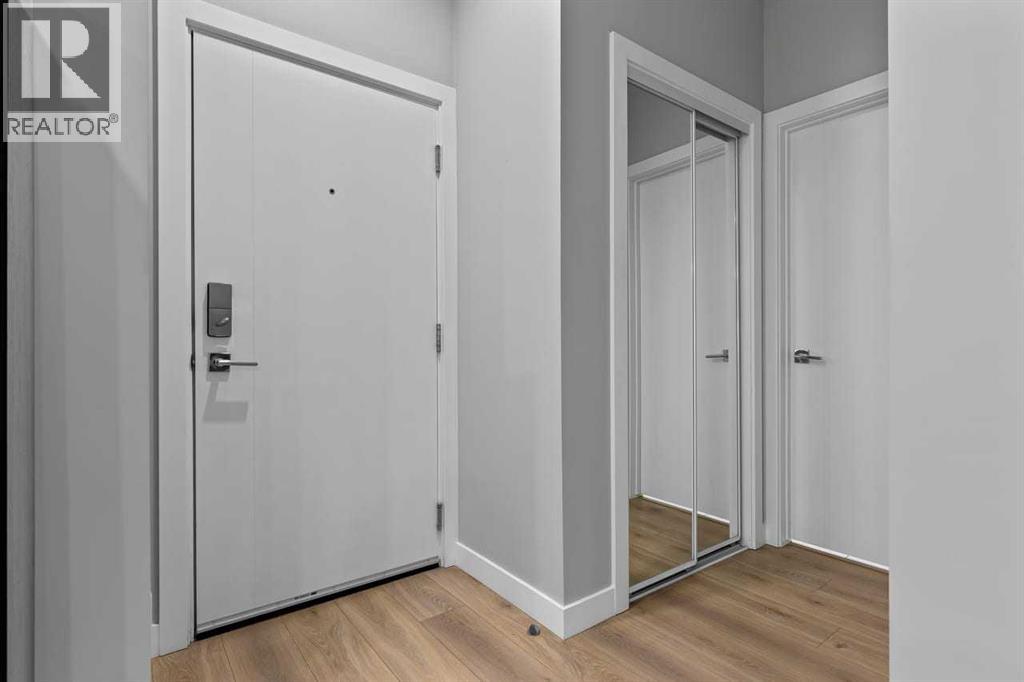 107, 383 Smith Street Nw, Calgary, Alberta T3B 6J9 - Photo 3 - A2283380