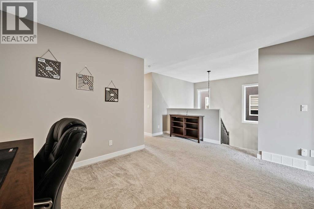 13 Cranbrook Cove Se, Calgary, Alberta  T3M 2S9 - Photo 22 - A2283927