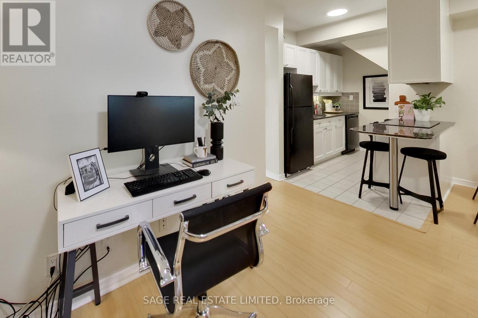 Th203 - 1785 Eglinton Avenue E, Toronto, Ontario  M4A 2Y6 - Photo 9 - C12834672