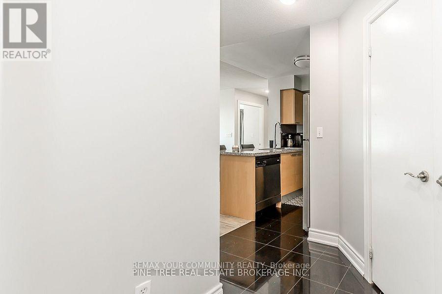 1704 - 16 Harrison Garden Boulevard, Toronto, Ontario  M2N 7J6 - Photo 8 - C12834678