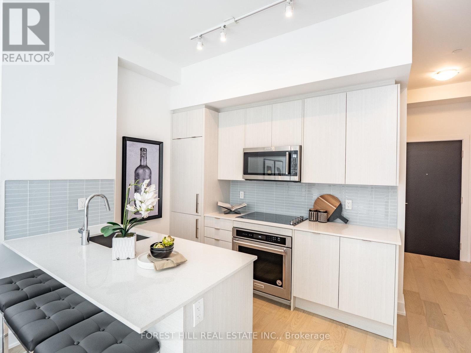 202 - 181 Bedford Road, Toronto, Ontario  M5R 0A5 - Photo 15 - C12834686