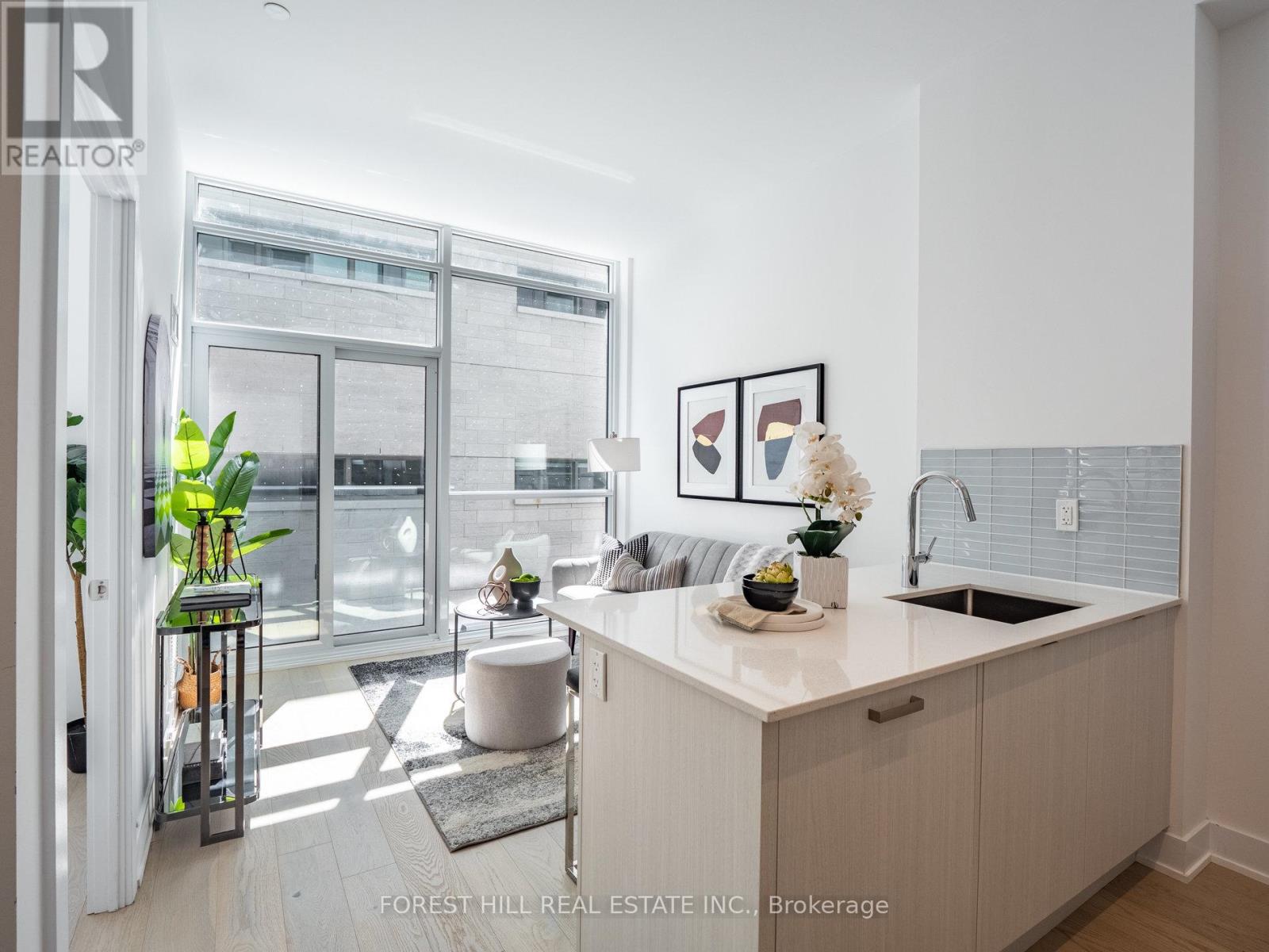 202 - 181 Bedford Road, Toronto, Ontario  M5R 0A5 - Photo 19 - C12834686