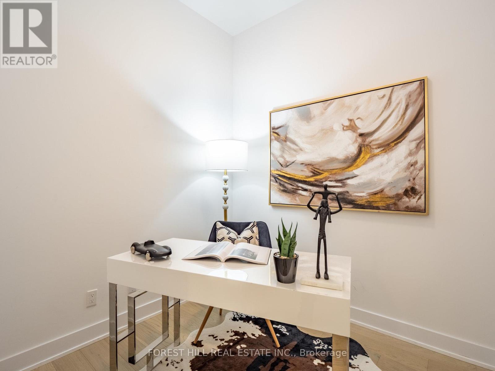 202 - 181 Bedford Road, Toronto, Ontario  M5R 0A5 - Photo 6 - C12834686