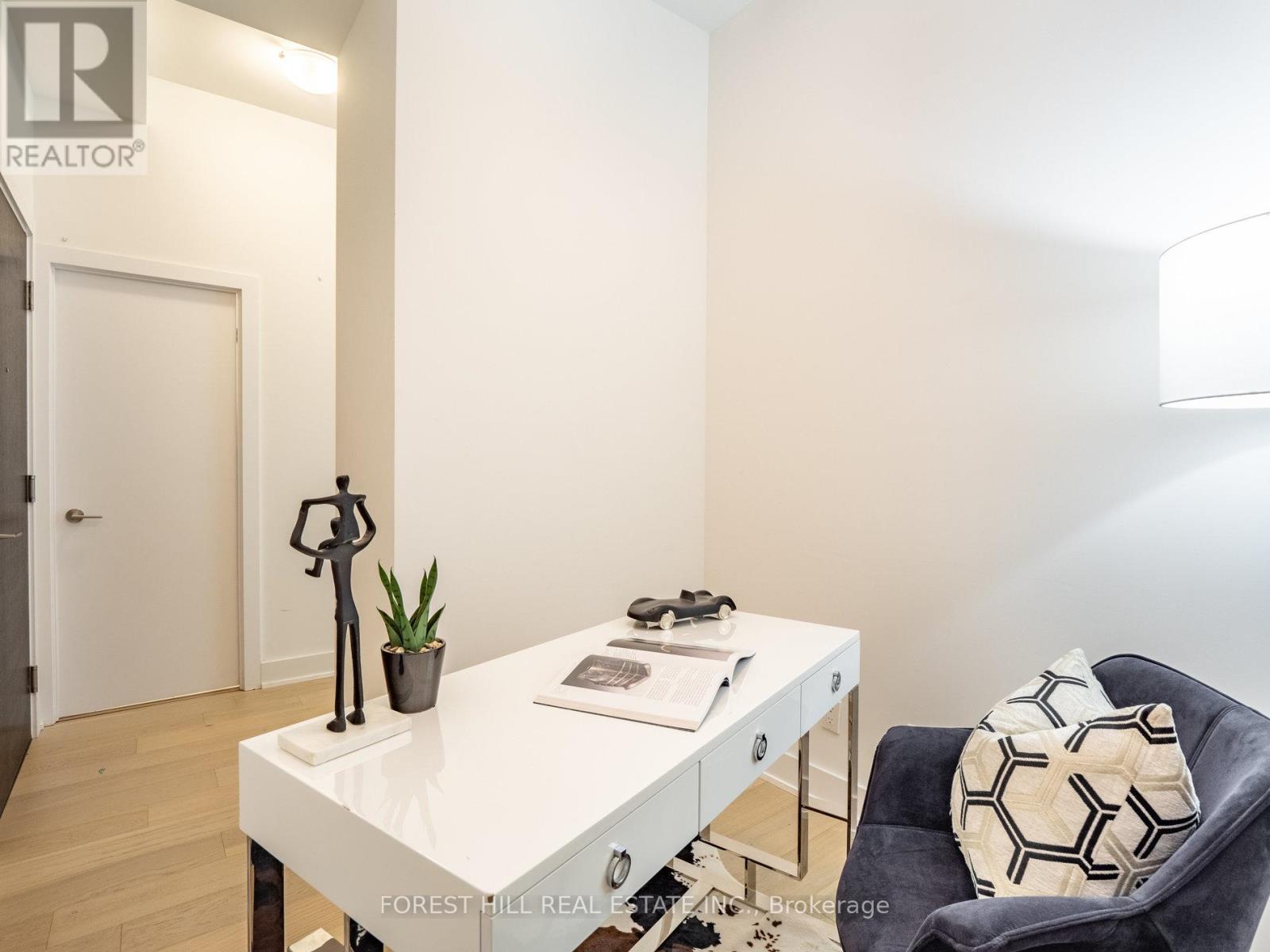 202 - 181 Bedford Road, Toronto, Ontario  M5R 0A5 - Photo 7 - C12834686