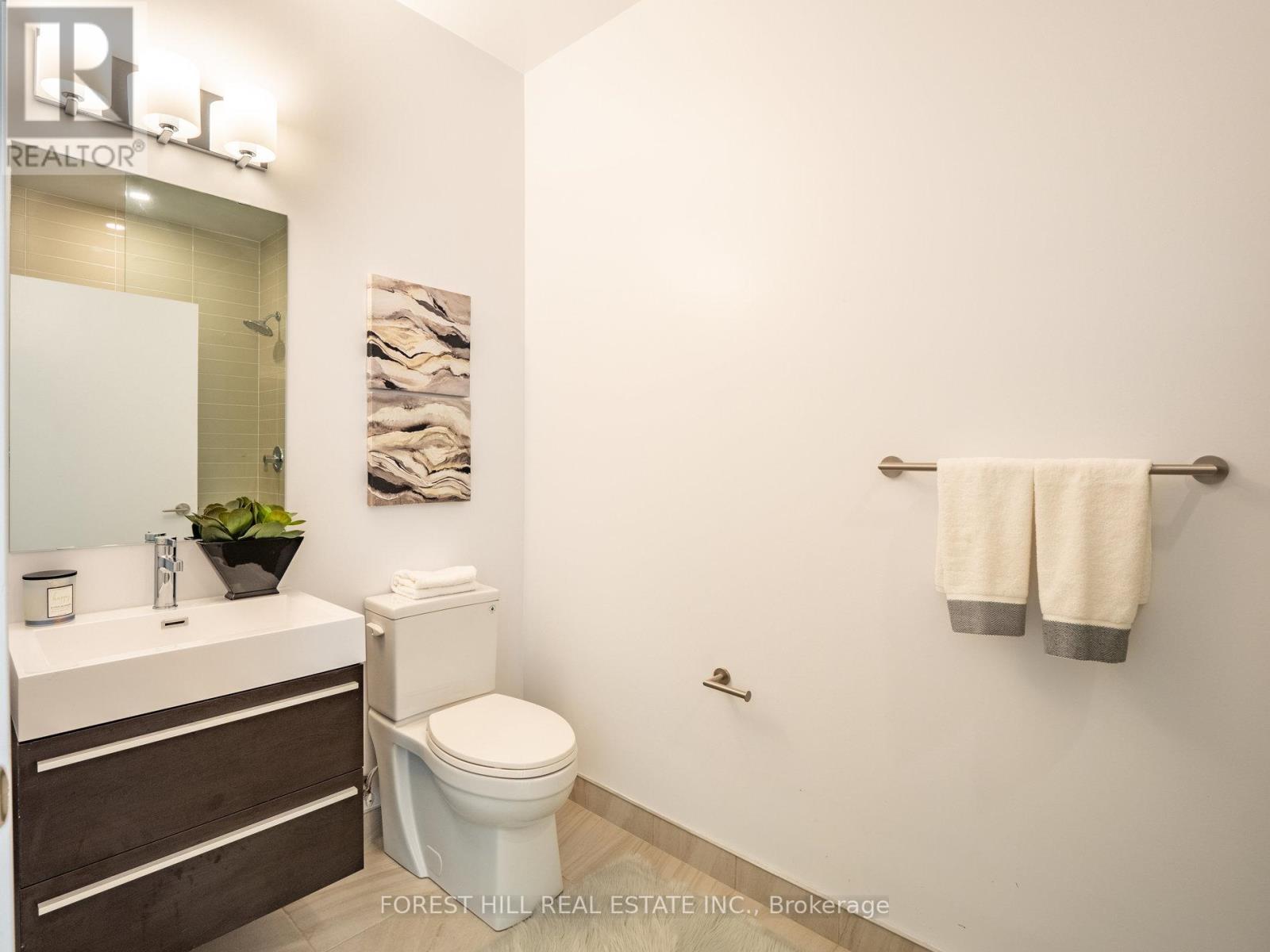 202 - 181 Bedford Road, Toronto, Ontario  M5R 0A5 - Photo 8 - C12834686