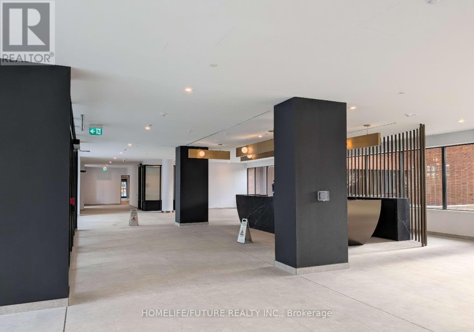 1716 - 1 Quarrington Lane, Toronto, Ontario  M3C 0S4 - Photo 4 - C12834706