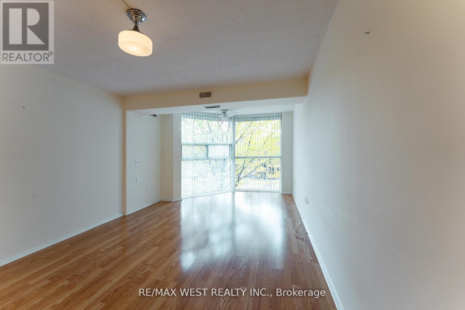 205 - 725 King Street W, Toronto, Ontario  M5V 2W9 - Photo 14 - C12834772