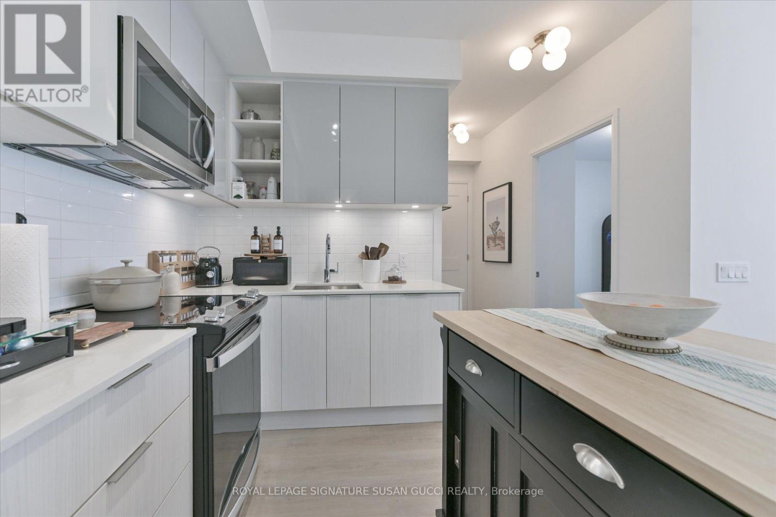 1220 - 50 Dunfield Avenue, Toronto, Ontario  M4S 0E4 - Photo 12 - C12834774