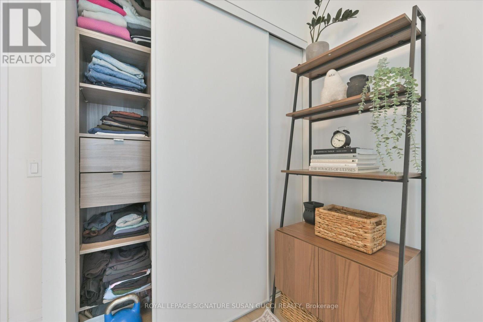 1220 - 50 Dunfield Avenue, Toronto, Ontario  M4S 0E4 - Photo 21 - C12834774