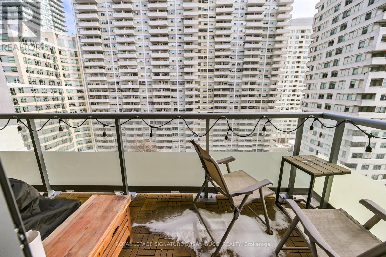 1220 - 50 Dunfield Avenue, Toronto, Ontario  M4S 0E4 - Photo 25 - C12834774