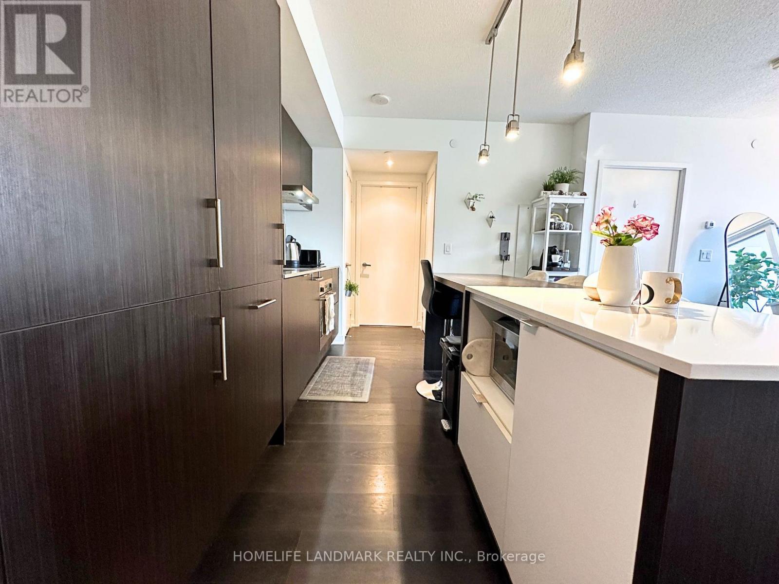 1606 - 88 Harbour Street, Toronto, Ontario  M5J 0C3 - Photo 9 - C12834798