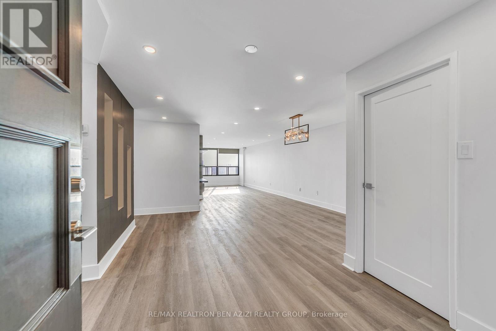 1904 - 33 Elmhurst Avenue, Toronto, Ontario  M2N 6G8 - Photo 8 - C12834862