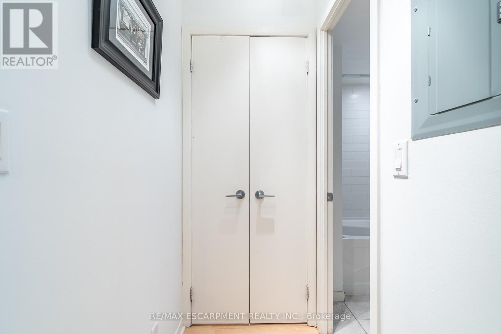 208 - 76 Shuter Street, Toronto, Ontario  M5B 1B4 - Photo 23 - C12834870