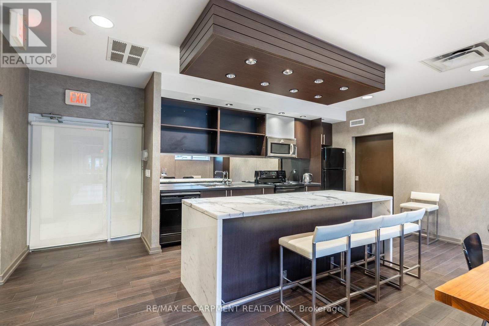 208 - 76 Shuter Street, Toronto, Ontario  M5B 1B4 - Photo 28 - C12834870