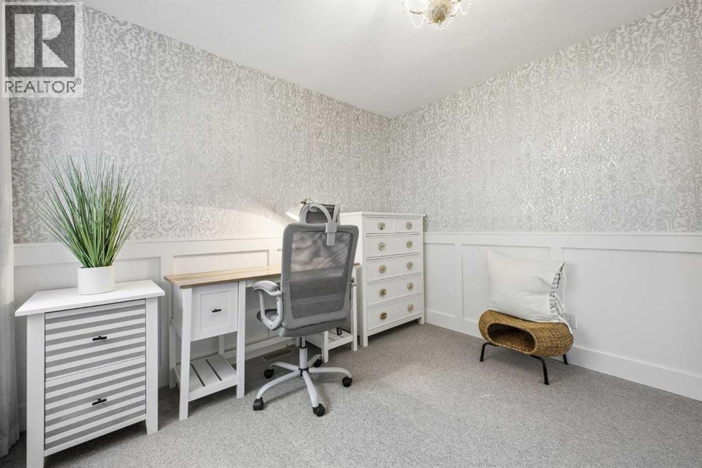 153 Cougarstone Common Sw, Calgary, Alberta  T3H 5P5 - Photo 23 - A2288659