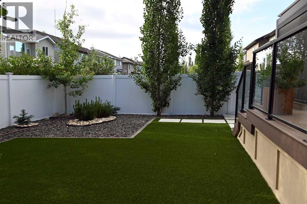 153 Cougarstone Common Sw, Calgary, Alberta  T3H 5P5 - Photo 47 - A2288659