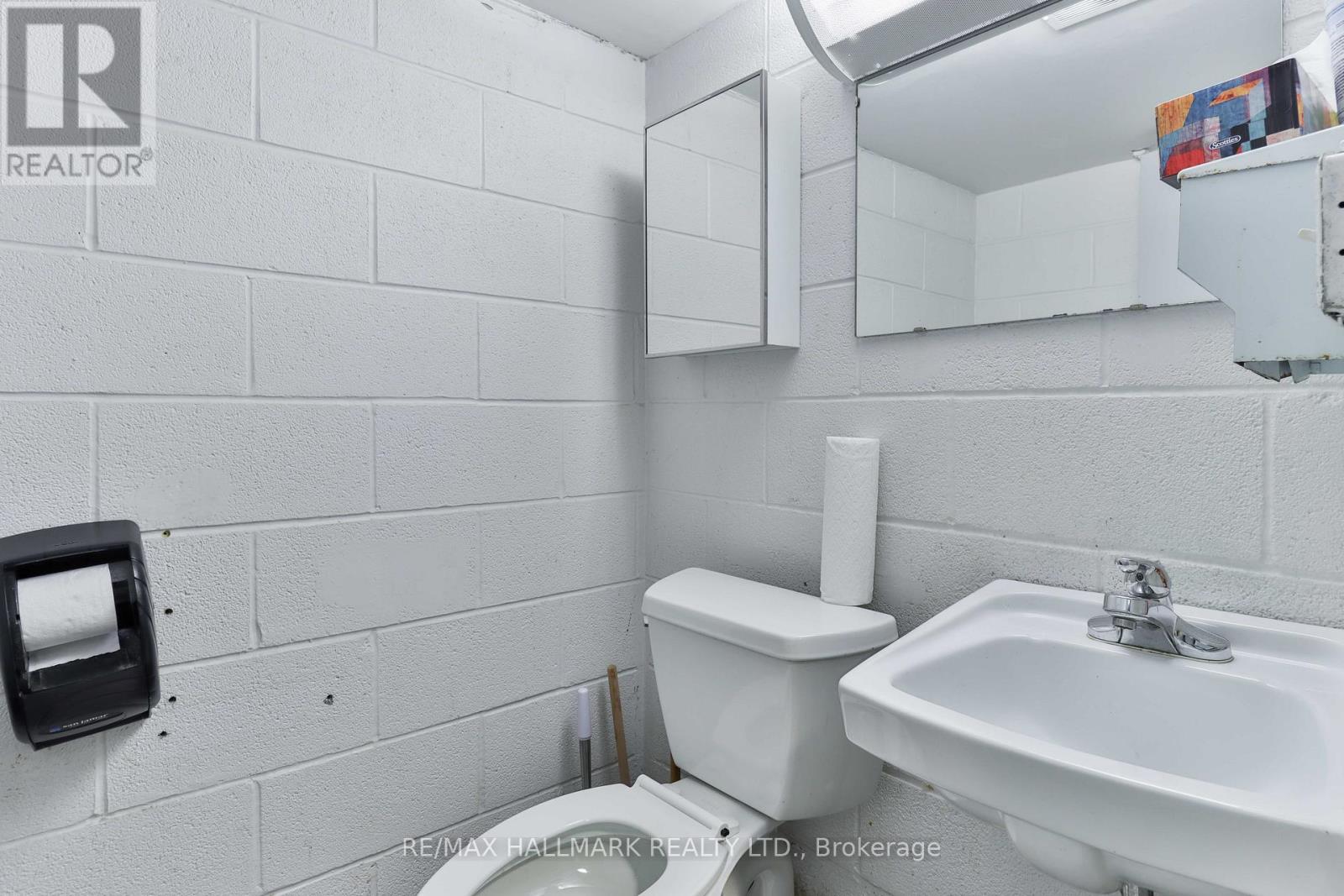 478 Cosburn Avenue N, Toronto, Ontario  M4J 2N5 - Photo 21 - E12834634