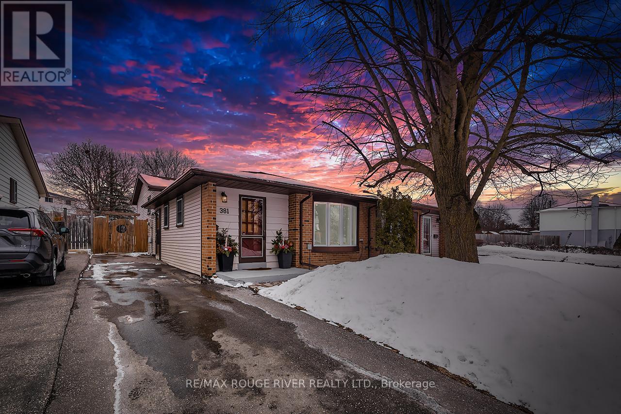 381 FLEETWOOD DRIVE, Oshawa, Ontario