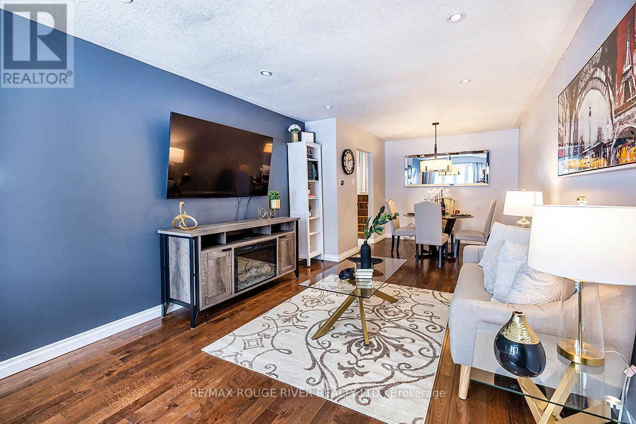 381 Fleetwood Drive, Oshawa, Ontario  L1K 1C2 - Photo 12 - E12834728