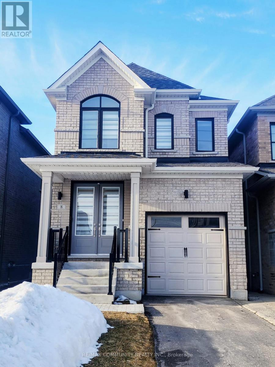 8 Deer Ridge Crescent, Whitby, Ontario  L1P 0P3 - Photo 2 - E12834788