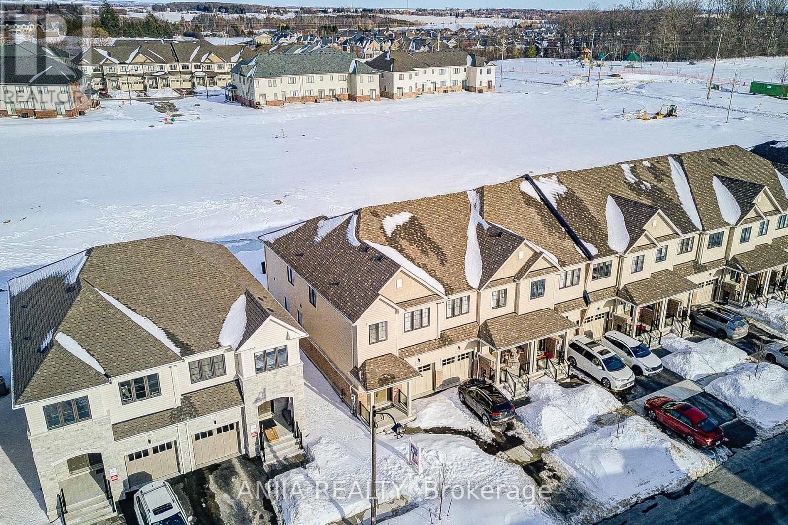 2020 Horace Duncan Crescent, Oshawa, Ontario  L1L 0W4 - Photo 9 - E12834850