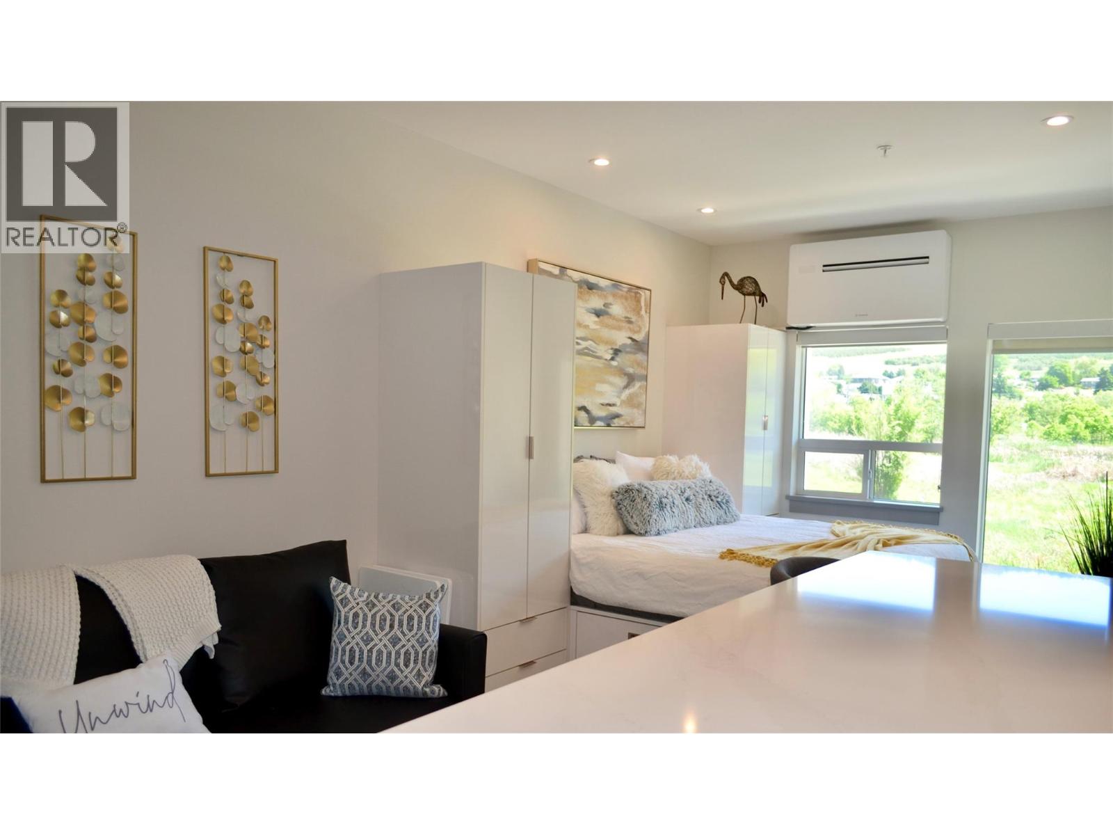 221 - 2555 Lakeshore Road, Okanagan Landing, Vernon