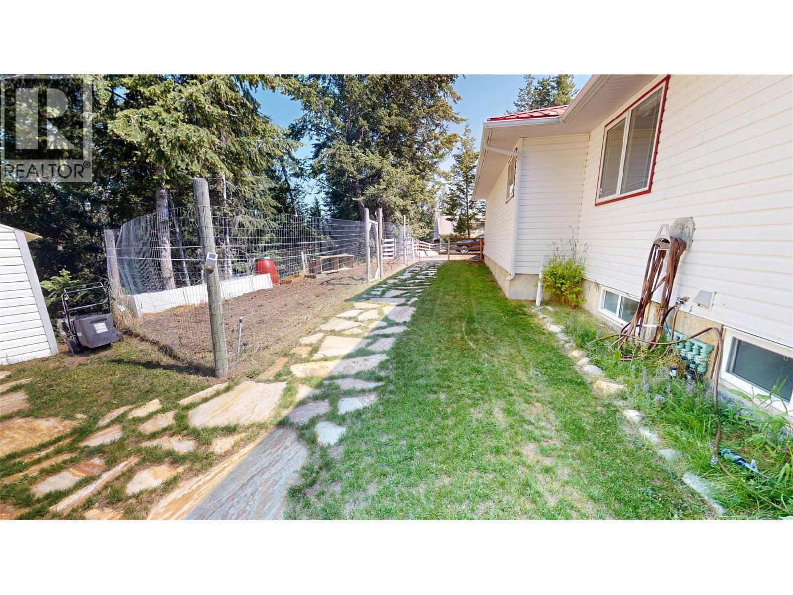 1857 Harris Road, Cranbrook, British Columbia  V1C 6V3 - Photo 47 - 10377600