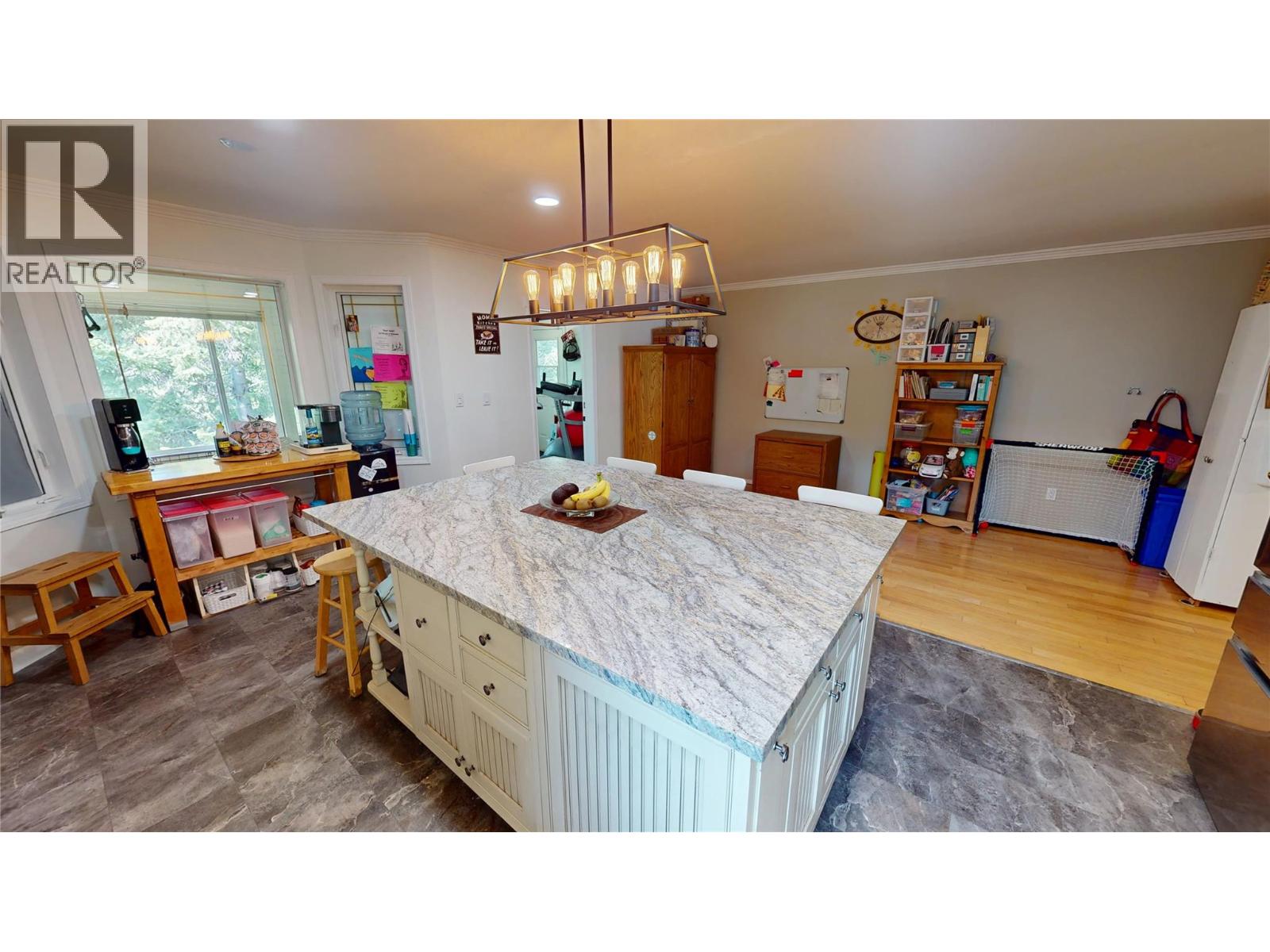 1857 Harris Road, Cranbrook, British Columbia  V1C 6V3 - Photo 9 - 10377600