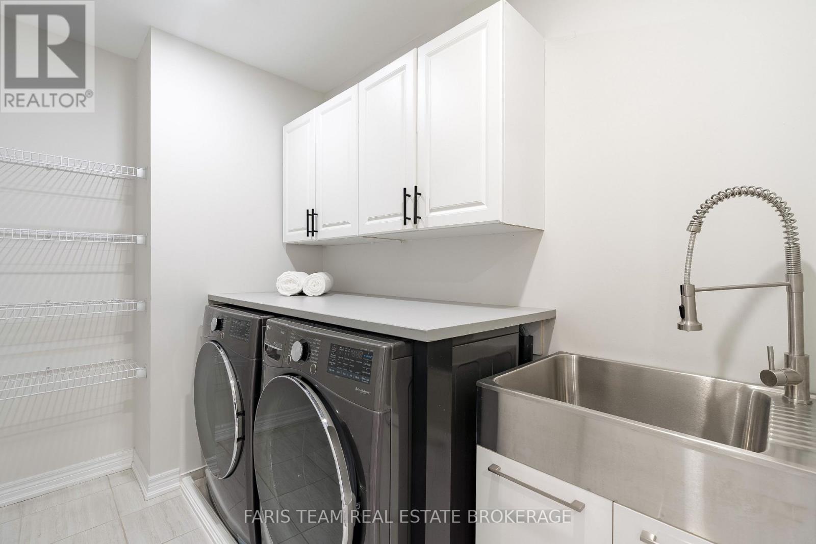 944 Larter Street, Innisfil, Ontario  L9S 0N4 - Photo 35 - N12834682