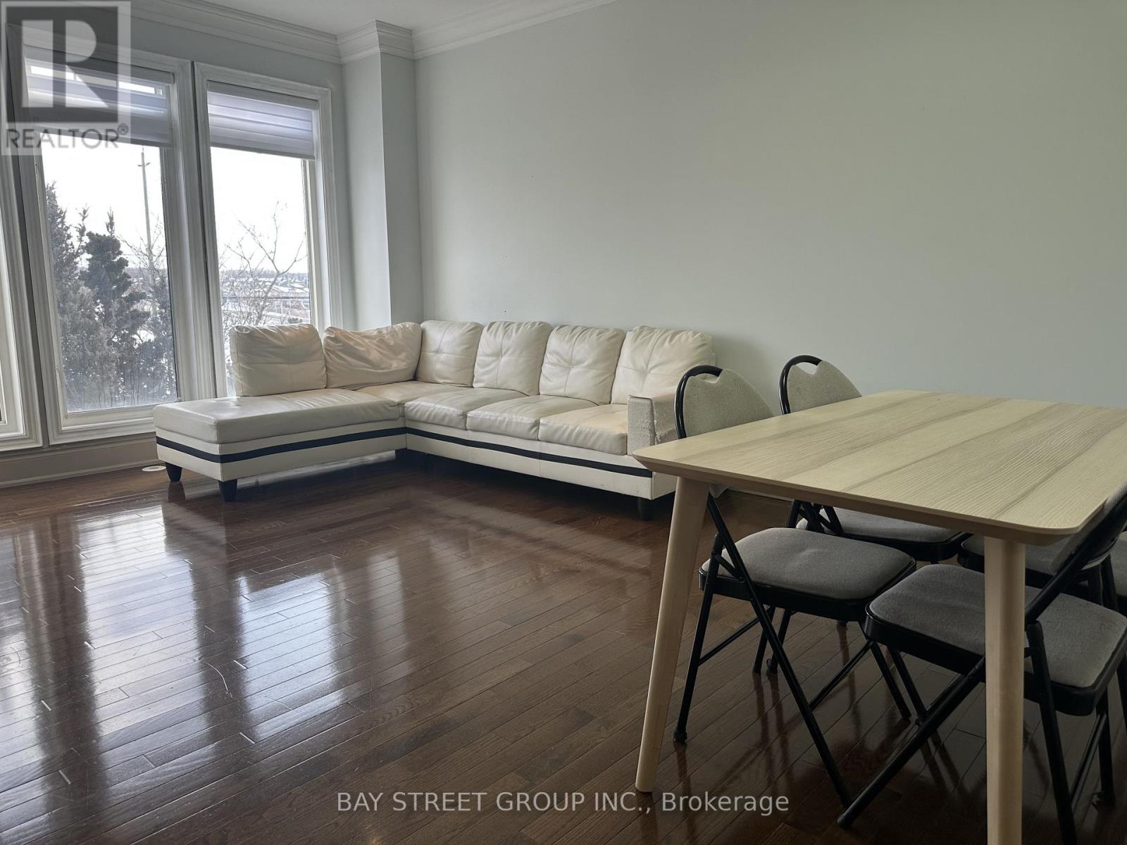 97 Zokol Drive, Aurora, Ontario  L4G 0B9 - Photo 11 - N12834702