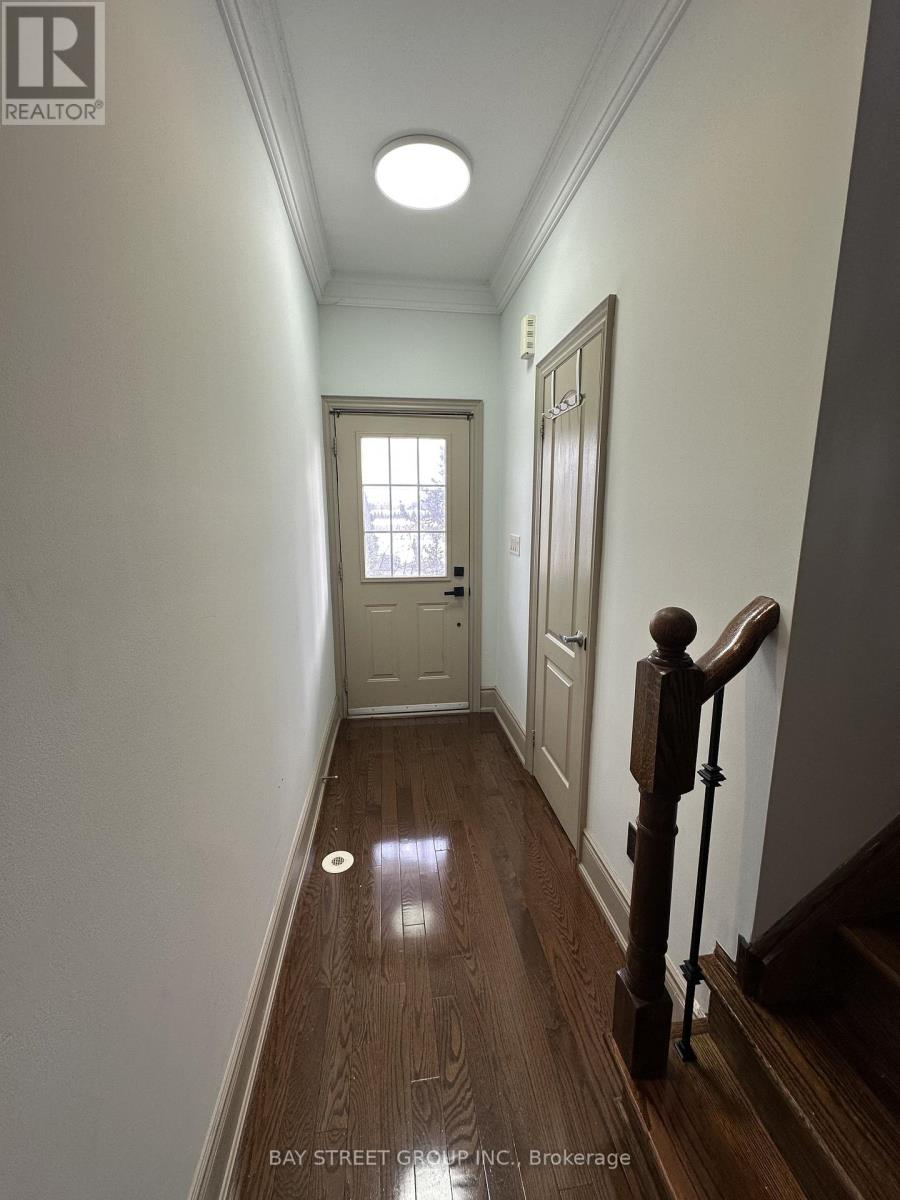 97 Zokol Drive, Aurora, Ontario  L4G 0B9 - Photo 17 - N12834702