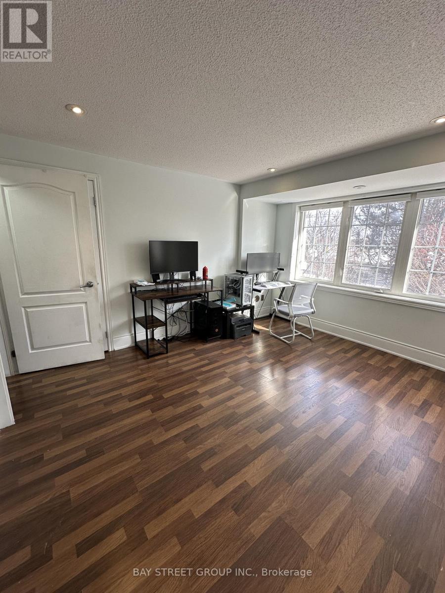 97 Zokol Drive, Aurora, Ontario  L4G 0B9 - Photo 23 - N12834702