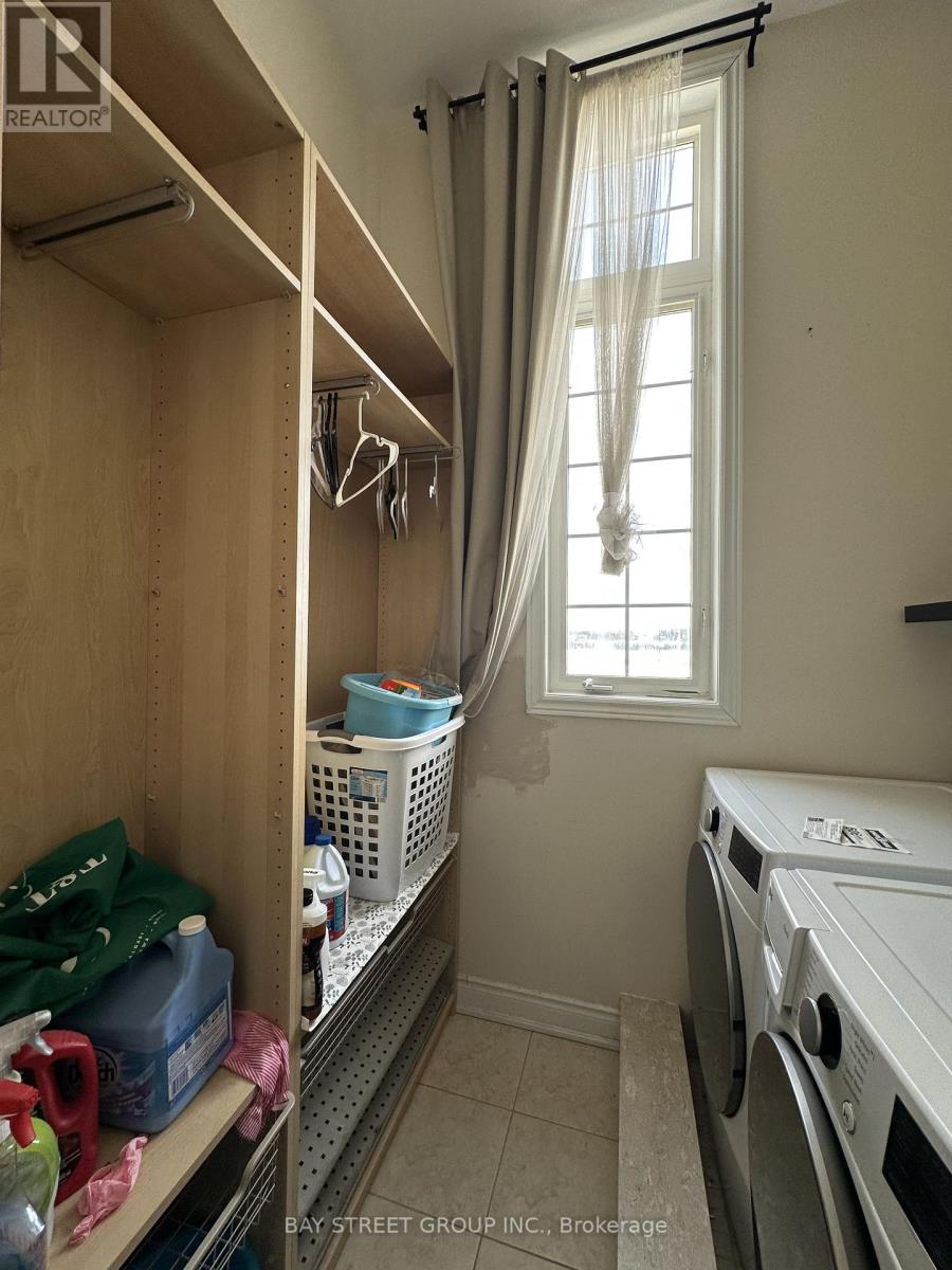 97 Zokol Drive, Aurora, Ontario  L4G 0B9 - Photo 26 - N12834702