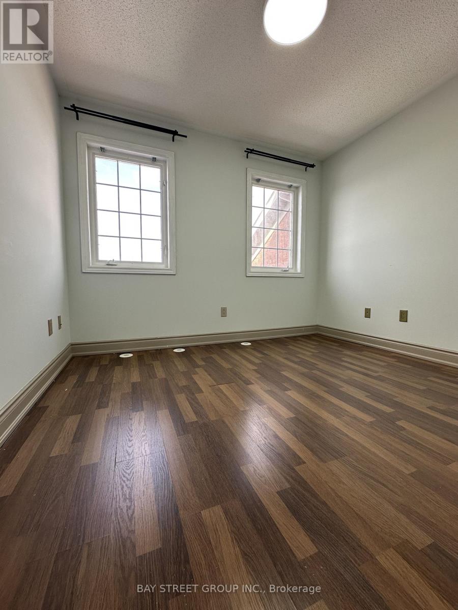 97 Zokol Drive, Aurora, Ontario  L4G 0B9 - Photo 33 - N12834702