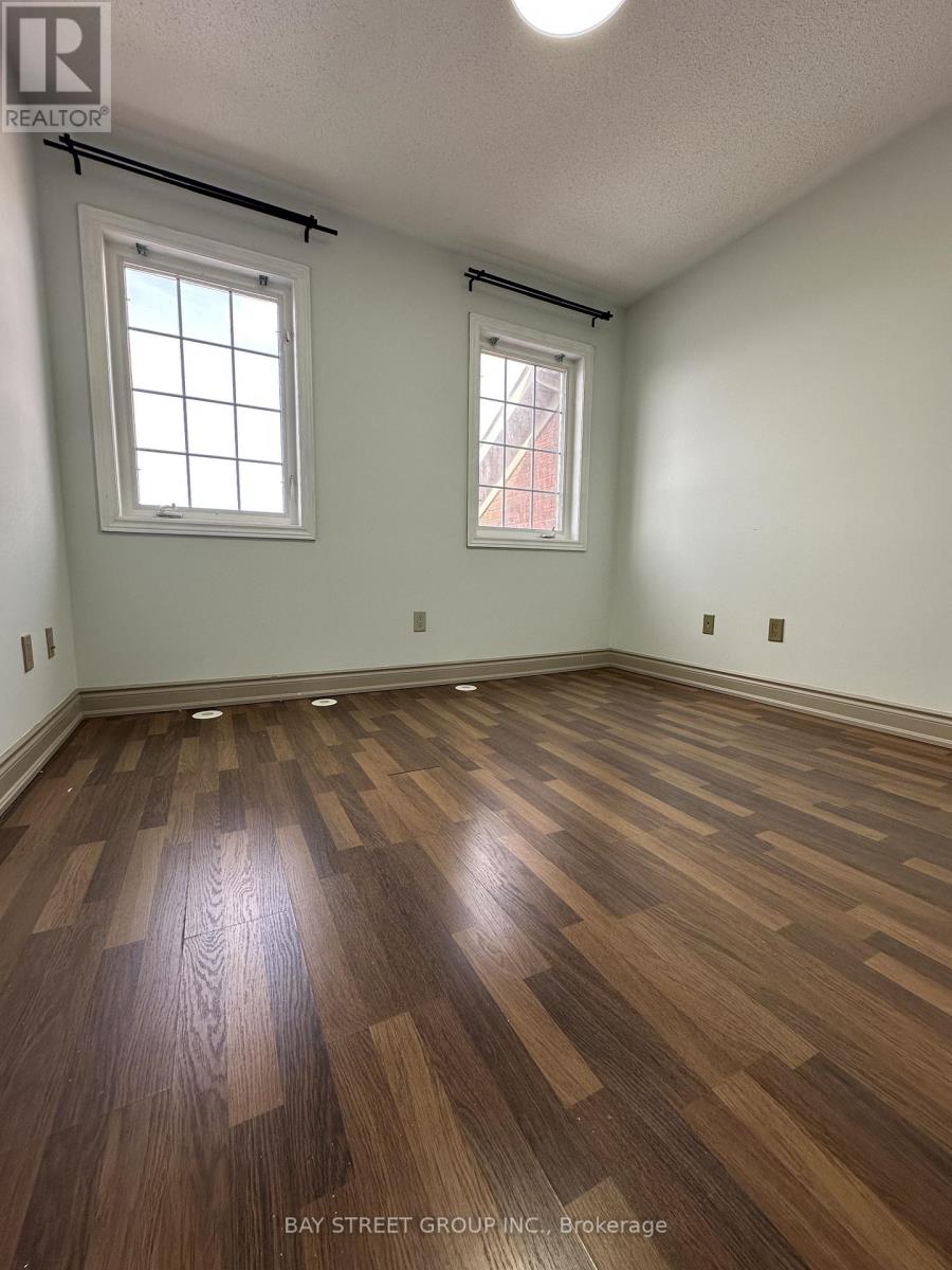 97 Zokol Drive, Aurora, Ontario  L4G 0B9 - Photo 34 - N12834702