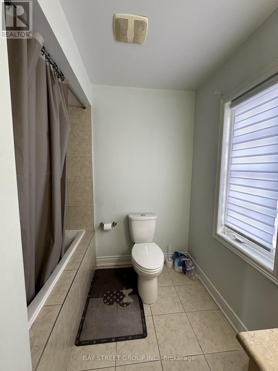 97 Zokol Drive, Aurora, Ontario  L4G 0B9 - Photo 41 - N12834702