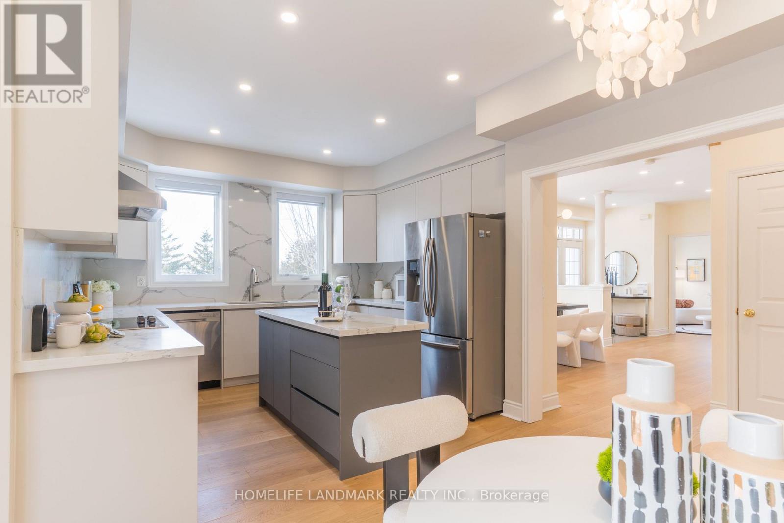 63 Sunburst Crescent, Markham, Ontario  L6E 1R3 - Photo 11 - N12834712