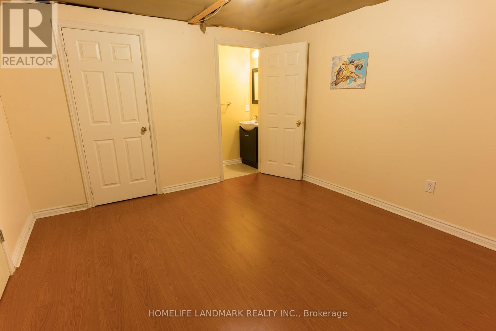 63 Sunburst Crescent, Markham, Ontario  L6E 1R3 - Photo 38 - N12834712