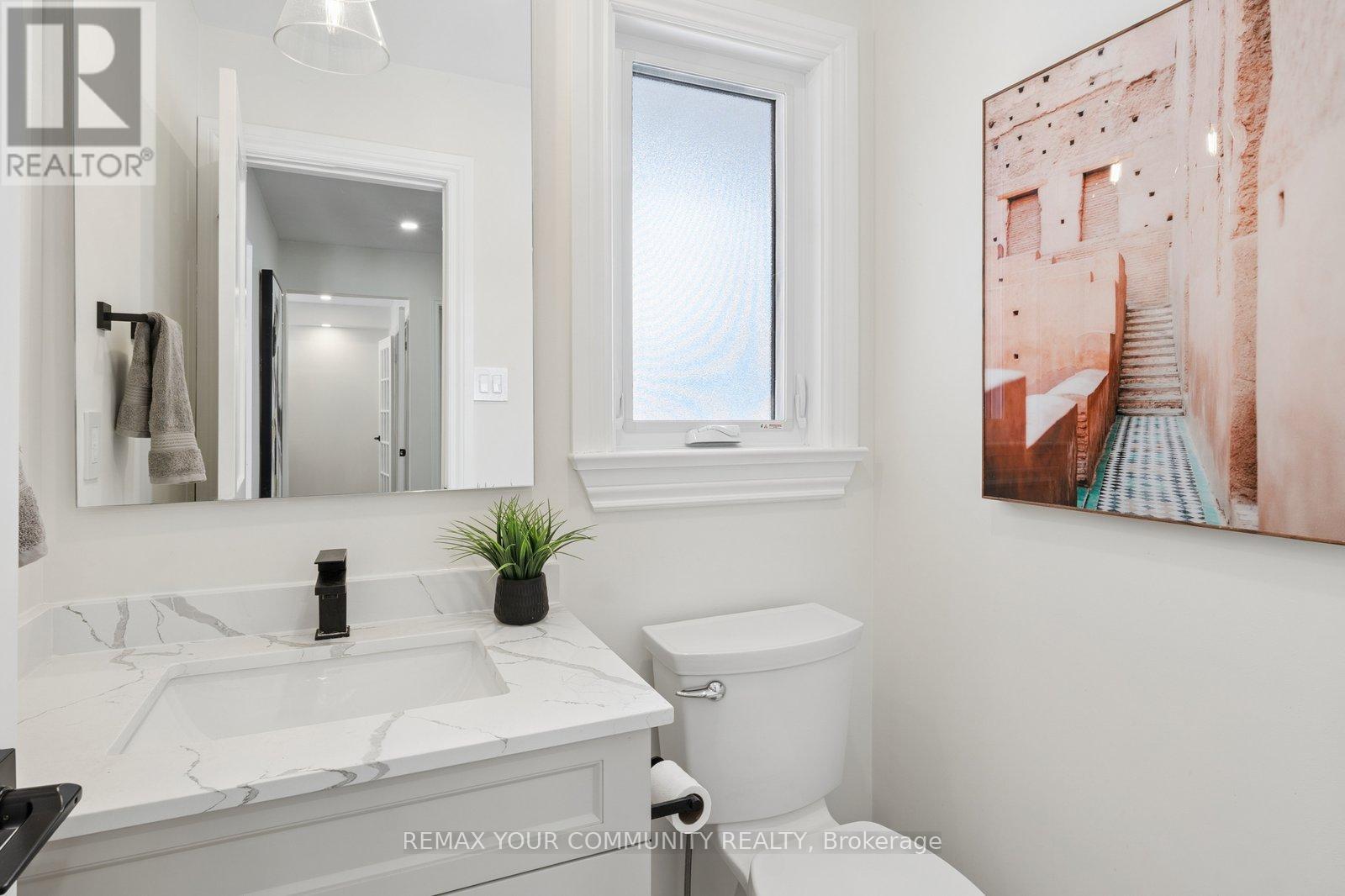 16 Autumn Way, Aurora, Ontario  L4G 4P1 - Photo 15 - N12834866