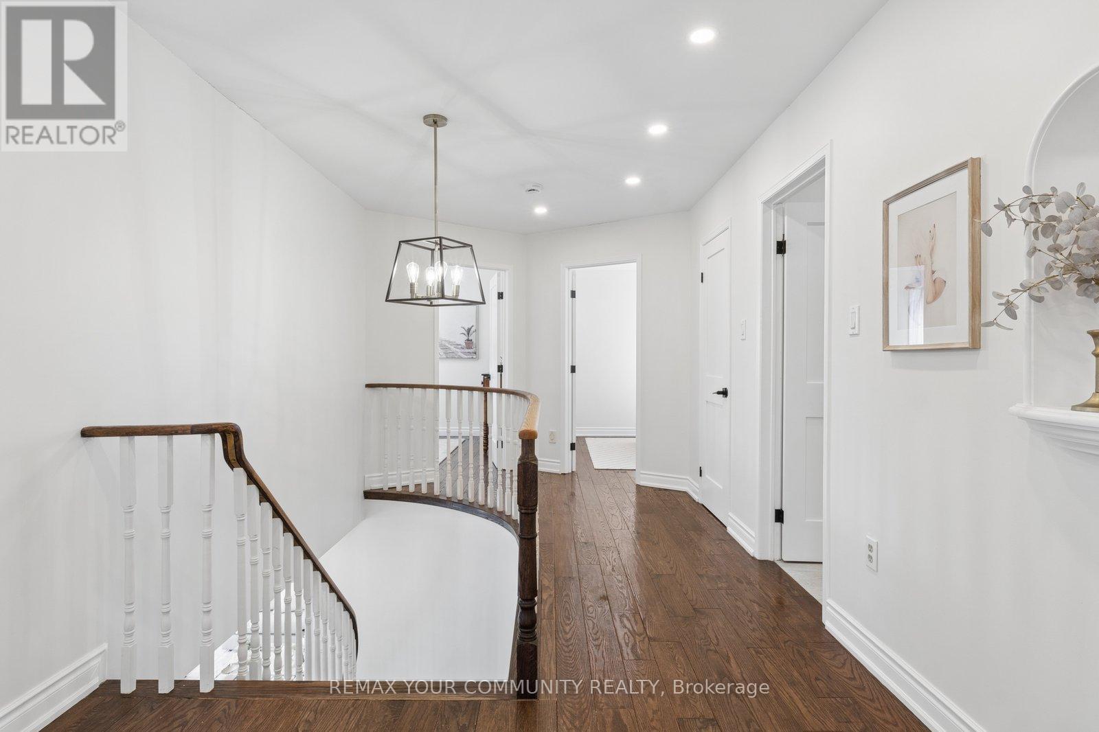 16 Autumn Way, Aurora, Ontario  L4G 4P1 - Photo 25 - N12834866