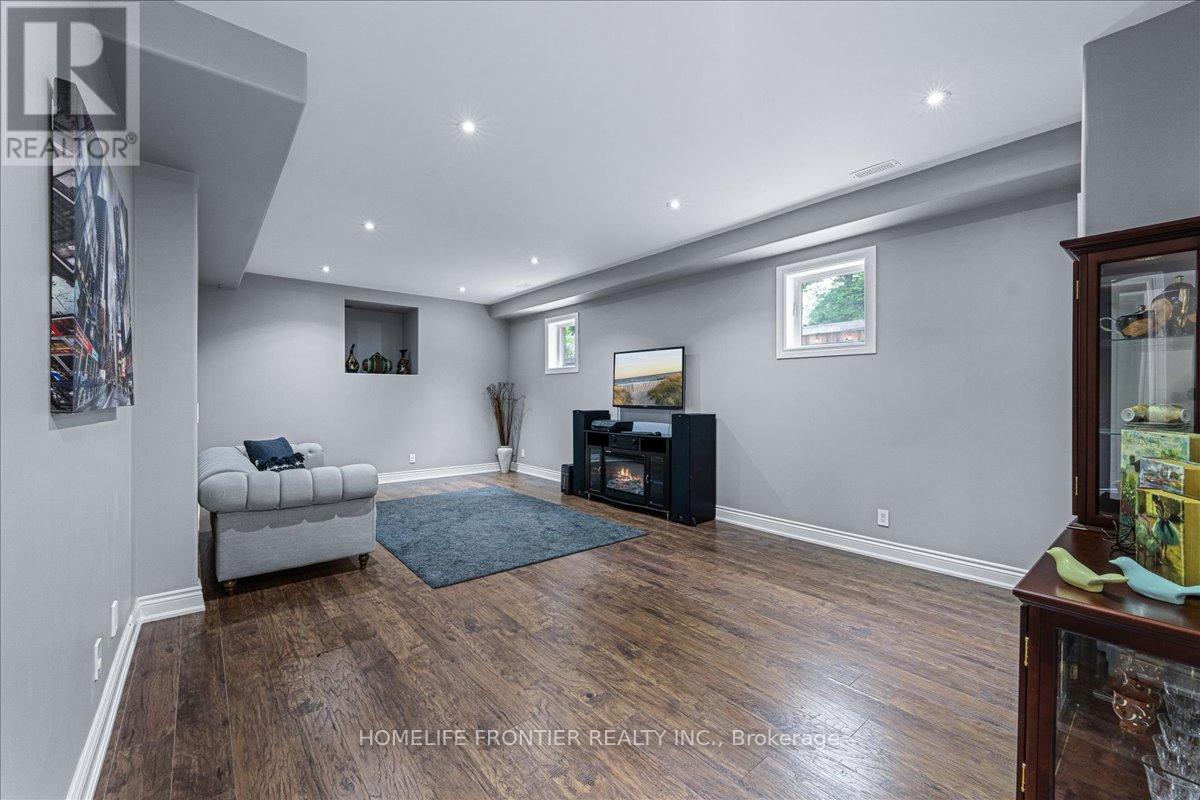 1664 Moyer Avenue, Innisfil, Ontario  L9S 1S8 - Photo 28 - N12834910