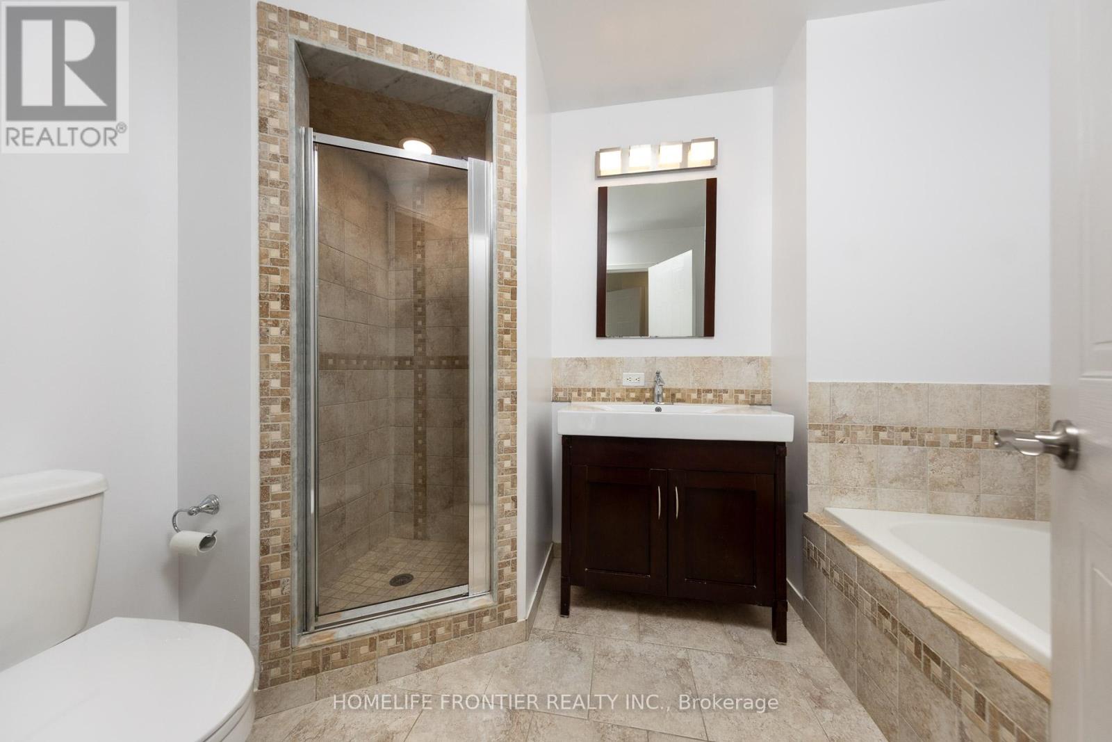 289 - 23 Observatory Lane, Richmond Hill (Observatory), Ontario  L4C 0M7 - Photo 18 - N12811146