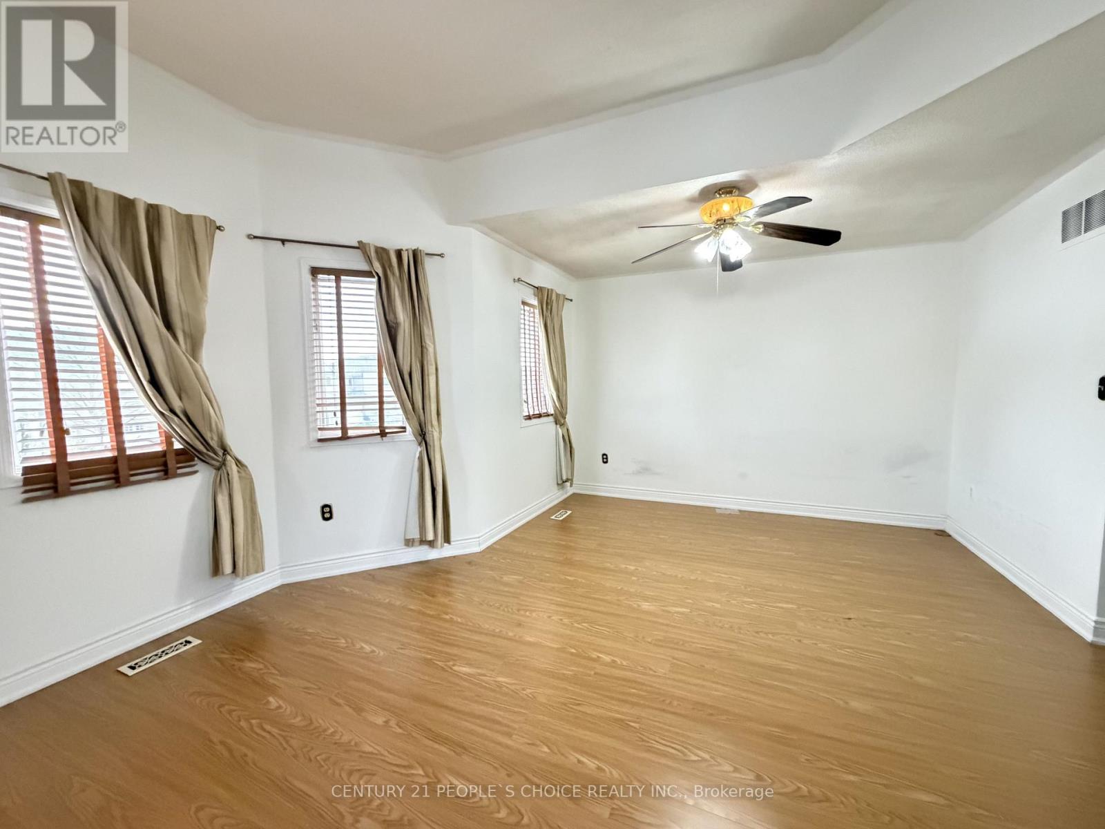 3389 Wild Cherry Lane, Mississauga, Ontario  L5N 7N7 - Photo 26 - W12833852