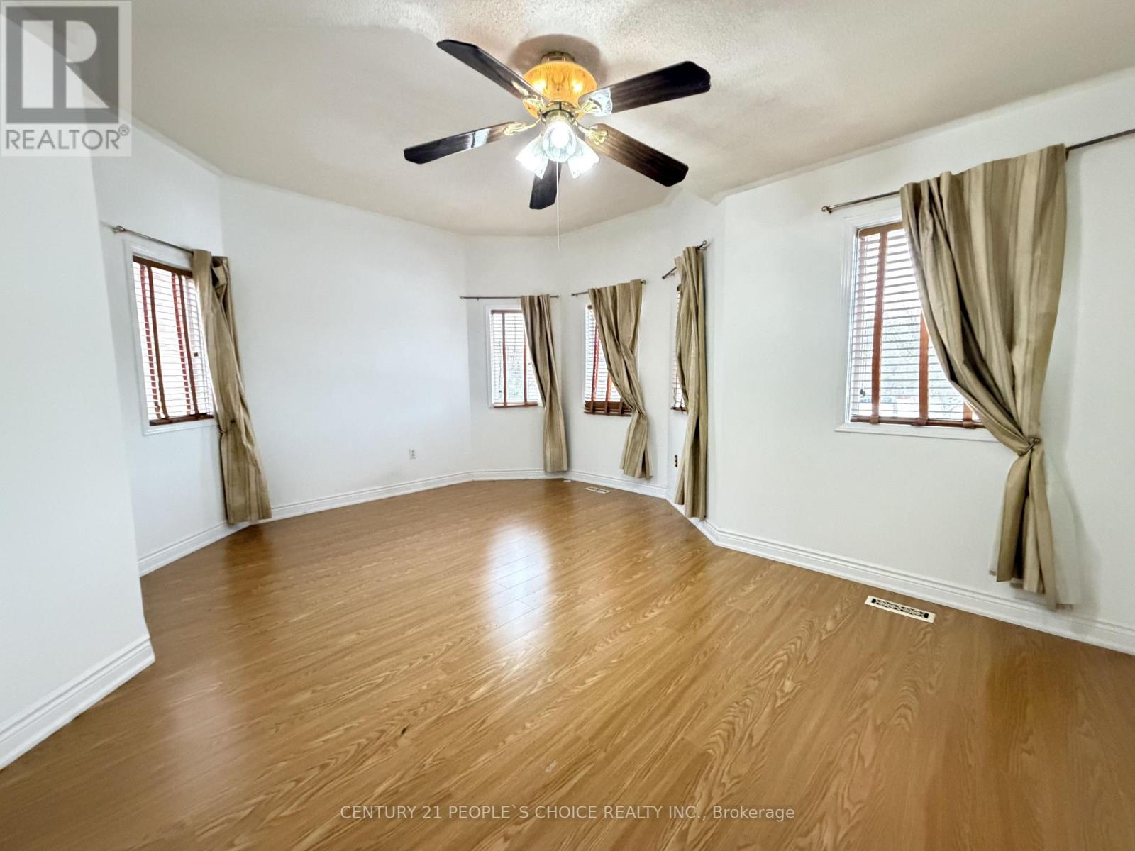 3389 Wild Cherry Lane, Mississauga, Ontario  L5N 7N7 - Photo 27 - W12833852