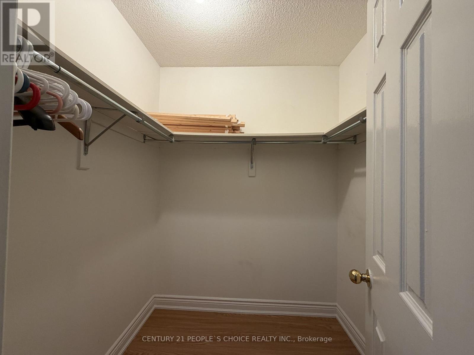 3389 Wild Cherry Lane, Mississauga, Ontario  L5N 7N7 - Photo 29 - W12833852