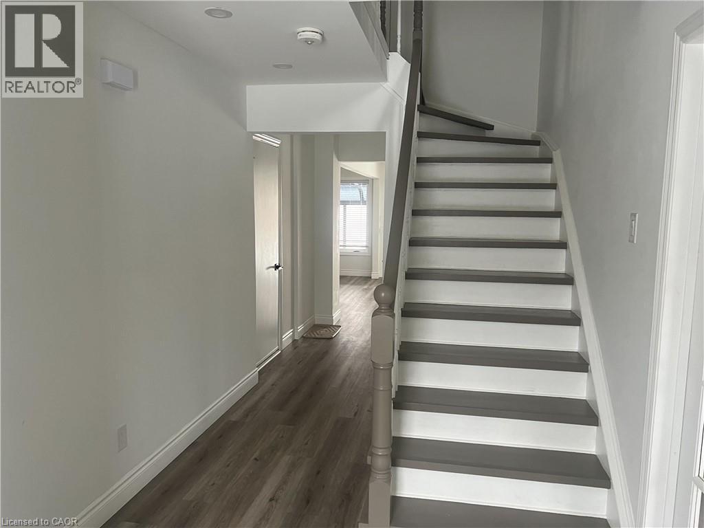 79 Golden Meadow Crescent Unit# Upper, Kitchener, Ontario  N2N 2L5 - Photo 4 - 40808626