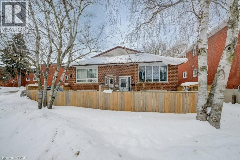 320 Erb Street W Unit# D, Waterloo, Ontario  N2L 1W3 - Photo 2 - 40808136