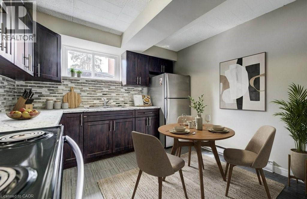 320 Erb Street W Unit# D, Waterloo, Ontario  N2L 1W3 - Photo 4 - 40808136